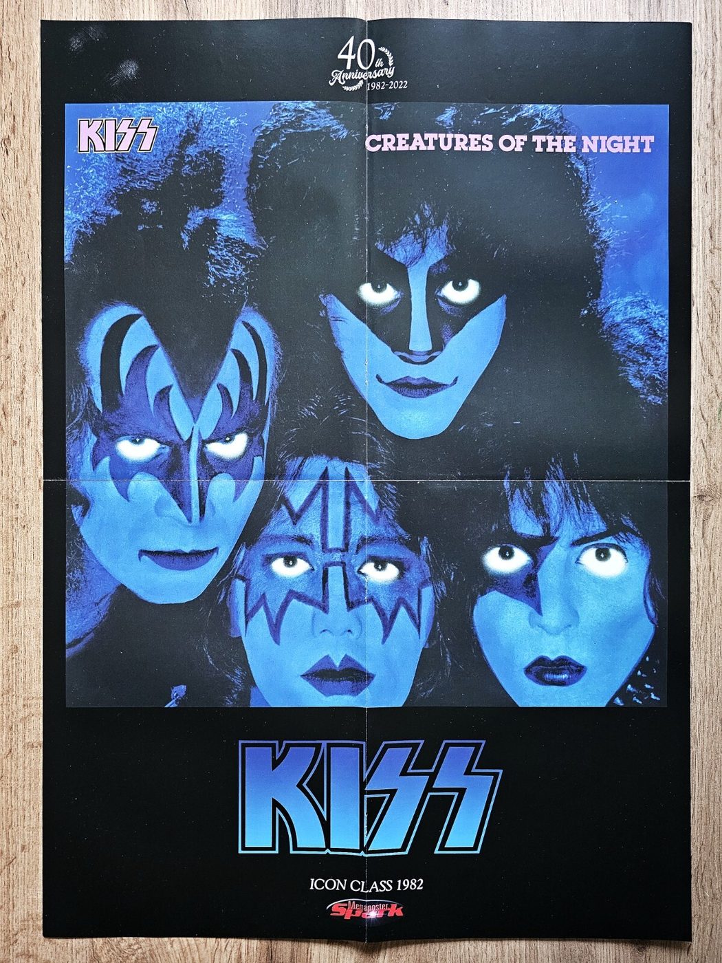 KISS poster, 40 × 55 cm