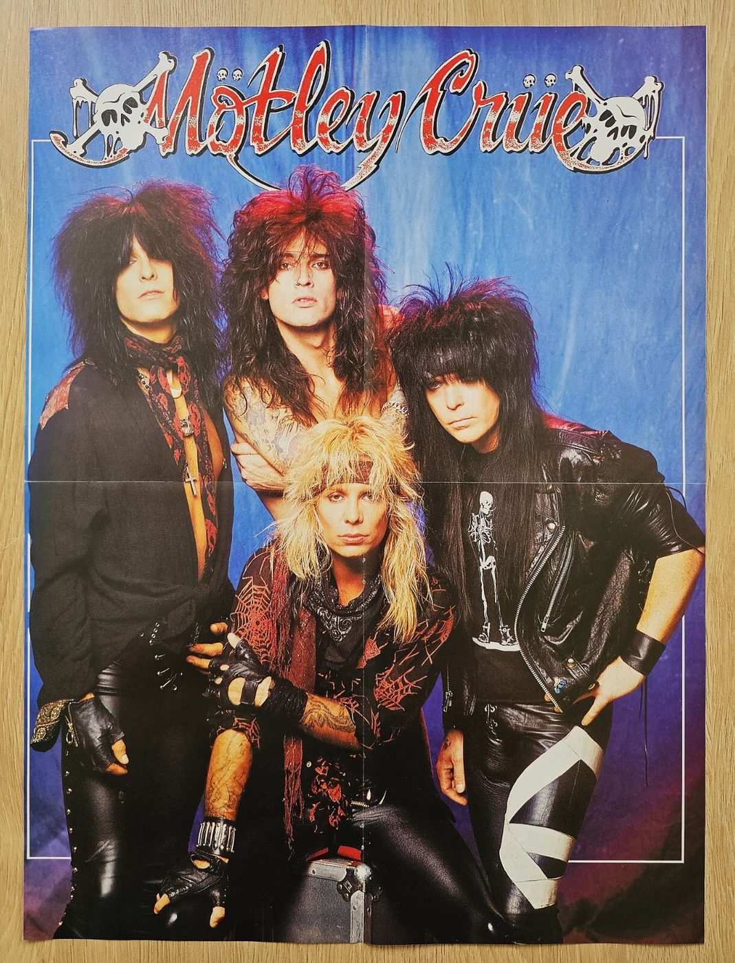 Motley Crue poster, 40 × 55 cm